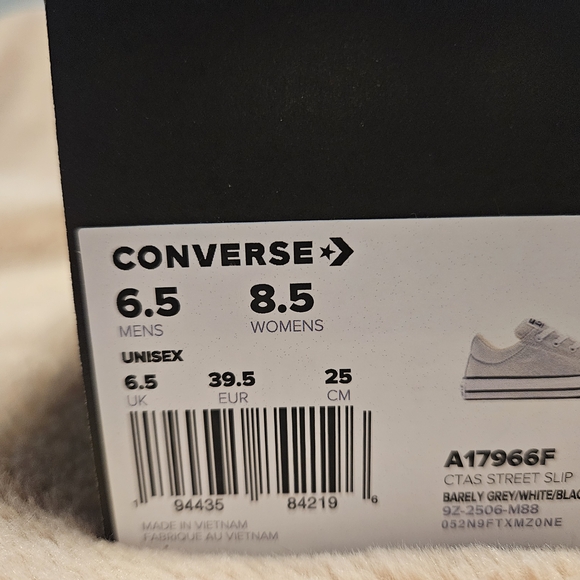 Converse Silver Low-Top Sneakers - Picture 4 of 5